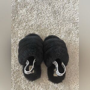 NWOT UGG Kids Slides